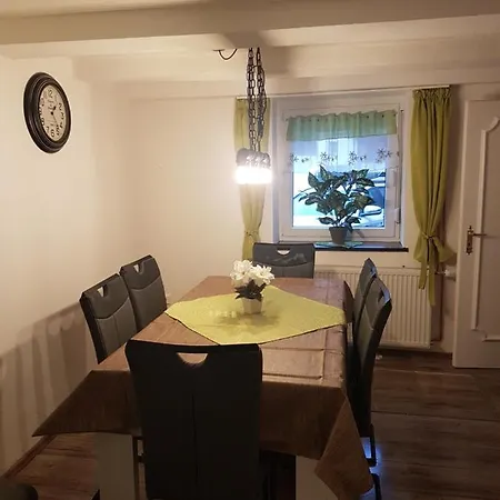 Ferienhaus Zueschen בית נופש *